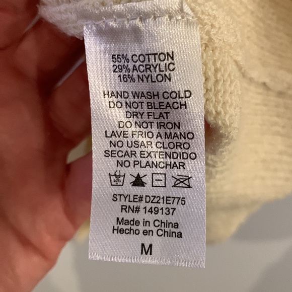 Short Sleeve Cream Cardigan NWT - Picture 4 of 4